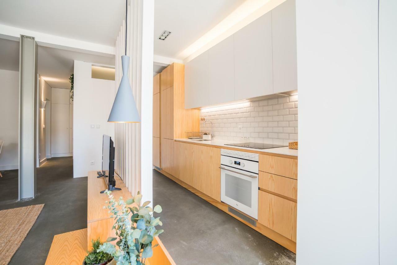 Lemon Tree Garden 3Bedroom Apartment Lisbona Esterno foto