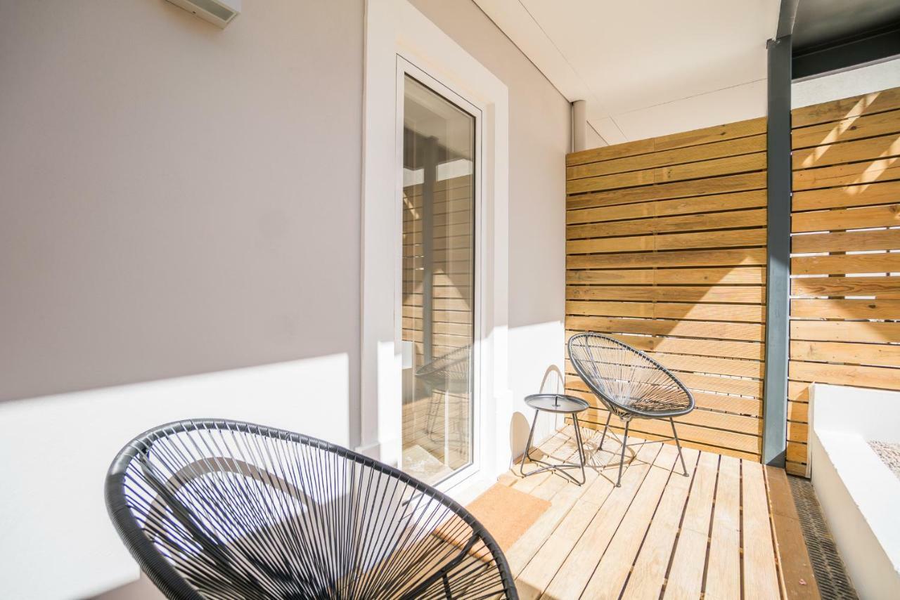 Lemon Tree Garden 3Bedroom Apartment Lisbona Esterno foto