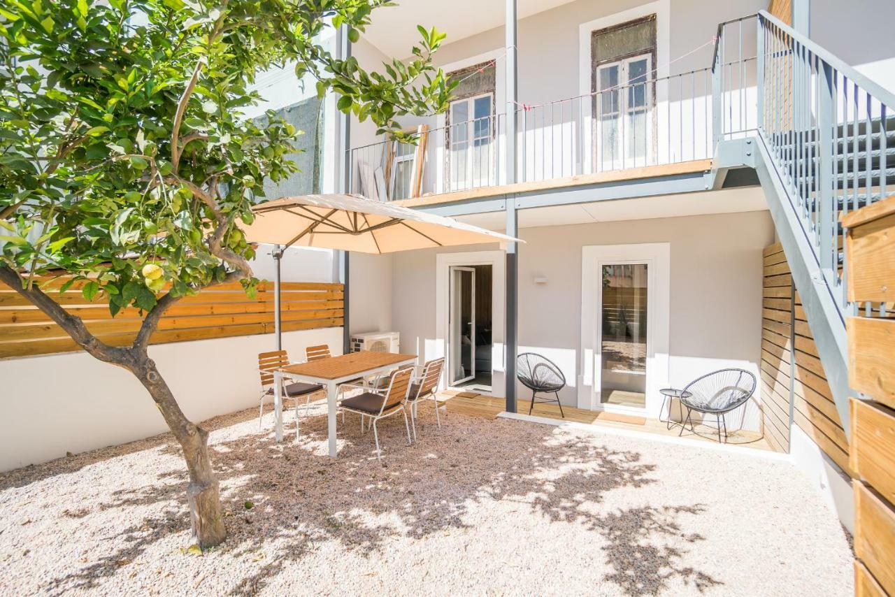 Lemon Tree Garden 3Bedroom Apartment Lisbona Esterno foto