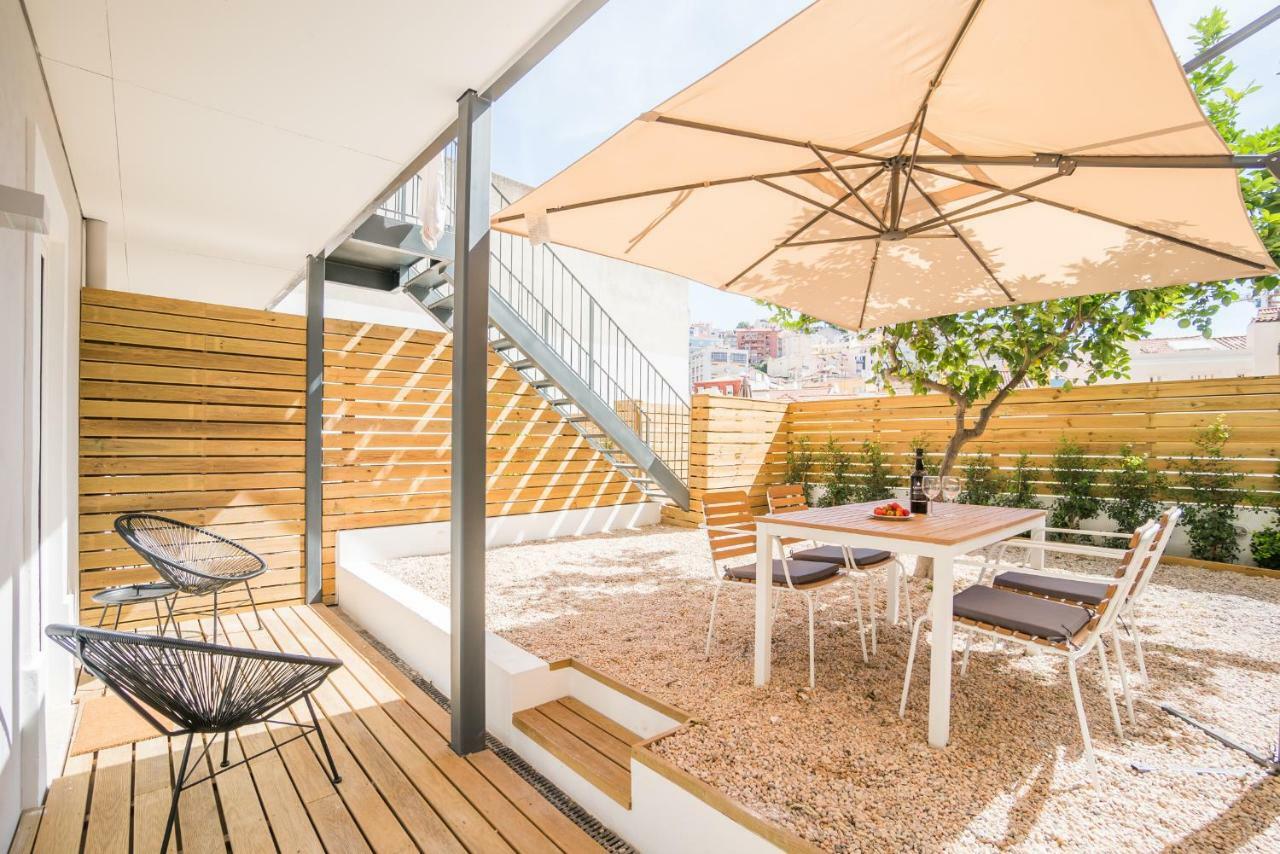 Lemon Tree Garden 3Bedroom Apartment Lisbona Esterno foto