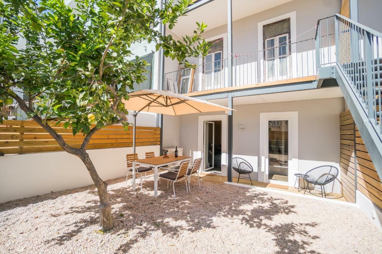 Lemon Tree Garden 3Bedroom Apartment Lisbona Esterno foto