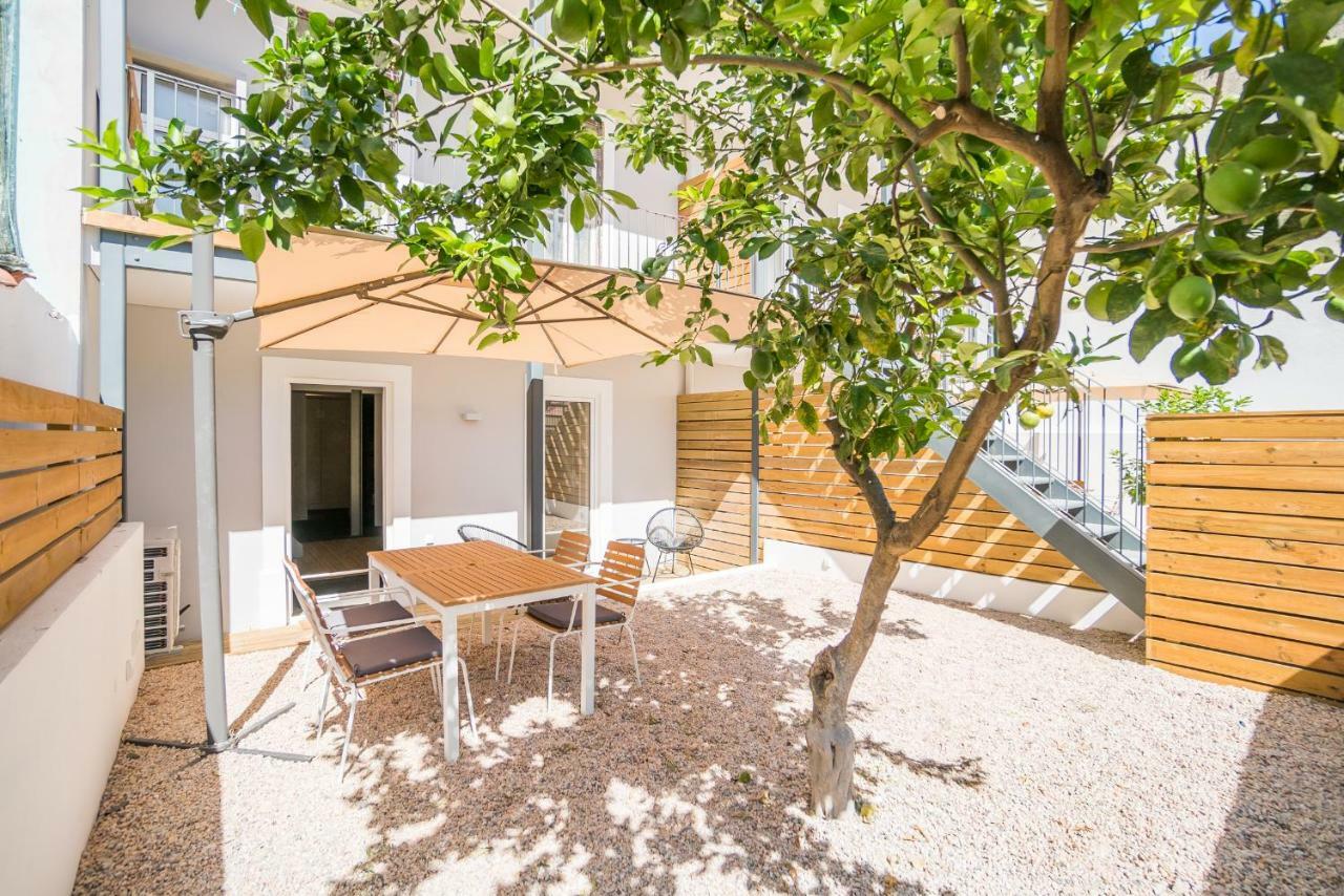 Lemon Tree Garden 3Bedroom Apartment Lisbona Esterno foto