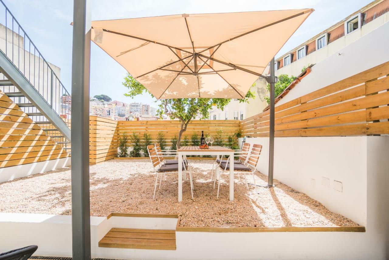 Lemon Tree Garden 3Bedroom Apartment Lisbona Esterno foto