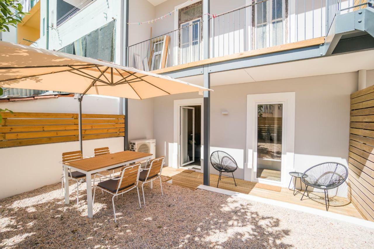 Lemon Tree Garden 3Bedroom Apartment Lisbona Esterno foto
