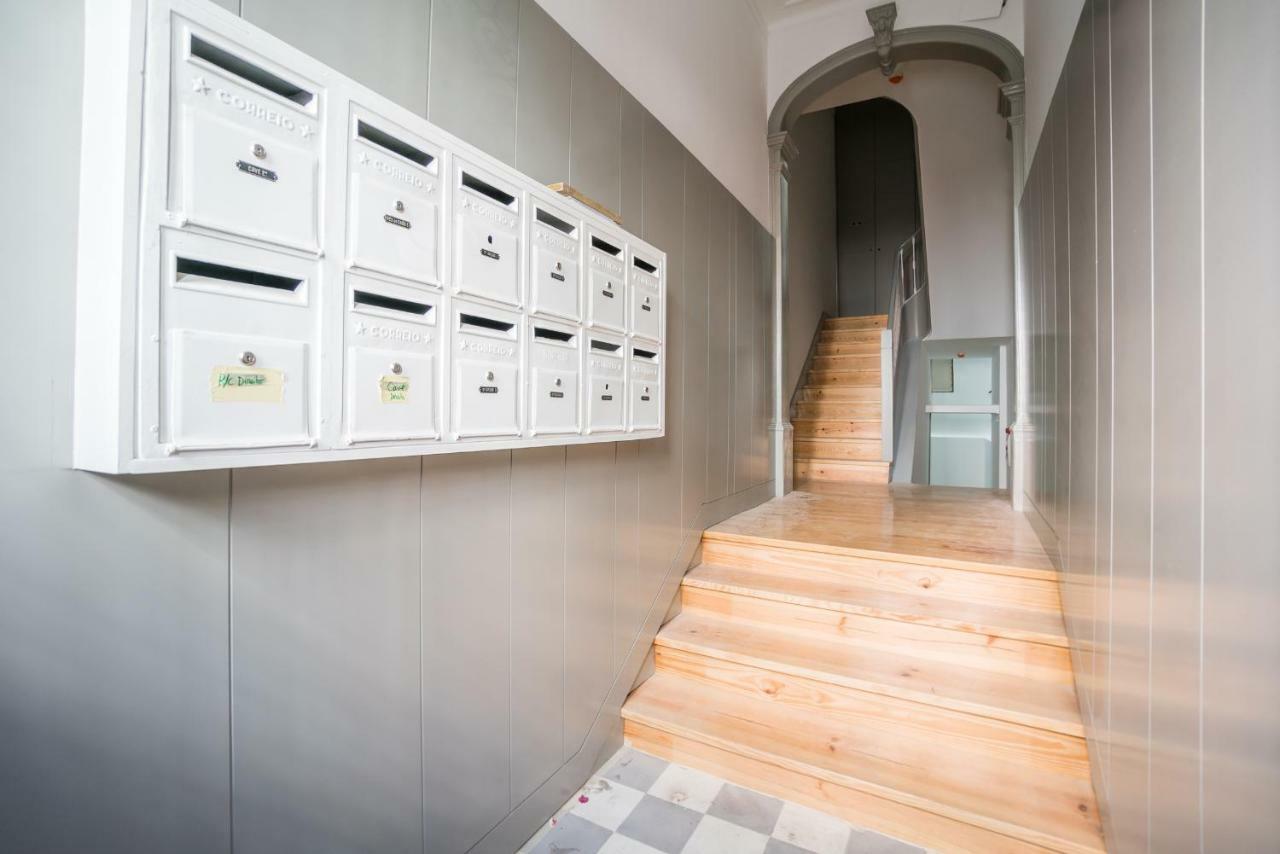 Lemon Tree Garden 3Bedroom Apartment Lisbona Esterno foto